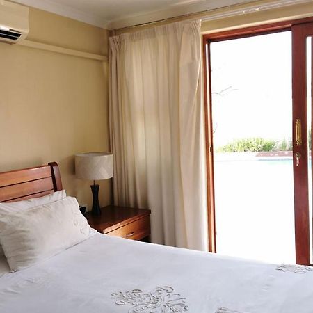 Somona Guest House Johannesburg Dış mekan fotoğraf