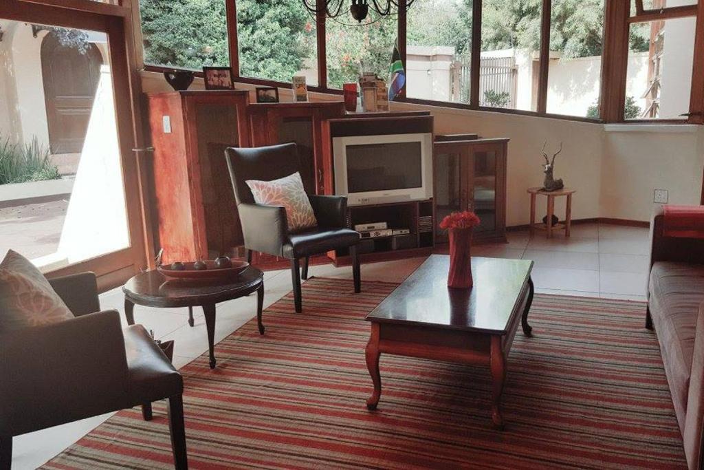 Somona Guest House Johannesburg Dış mekan fotoğraf